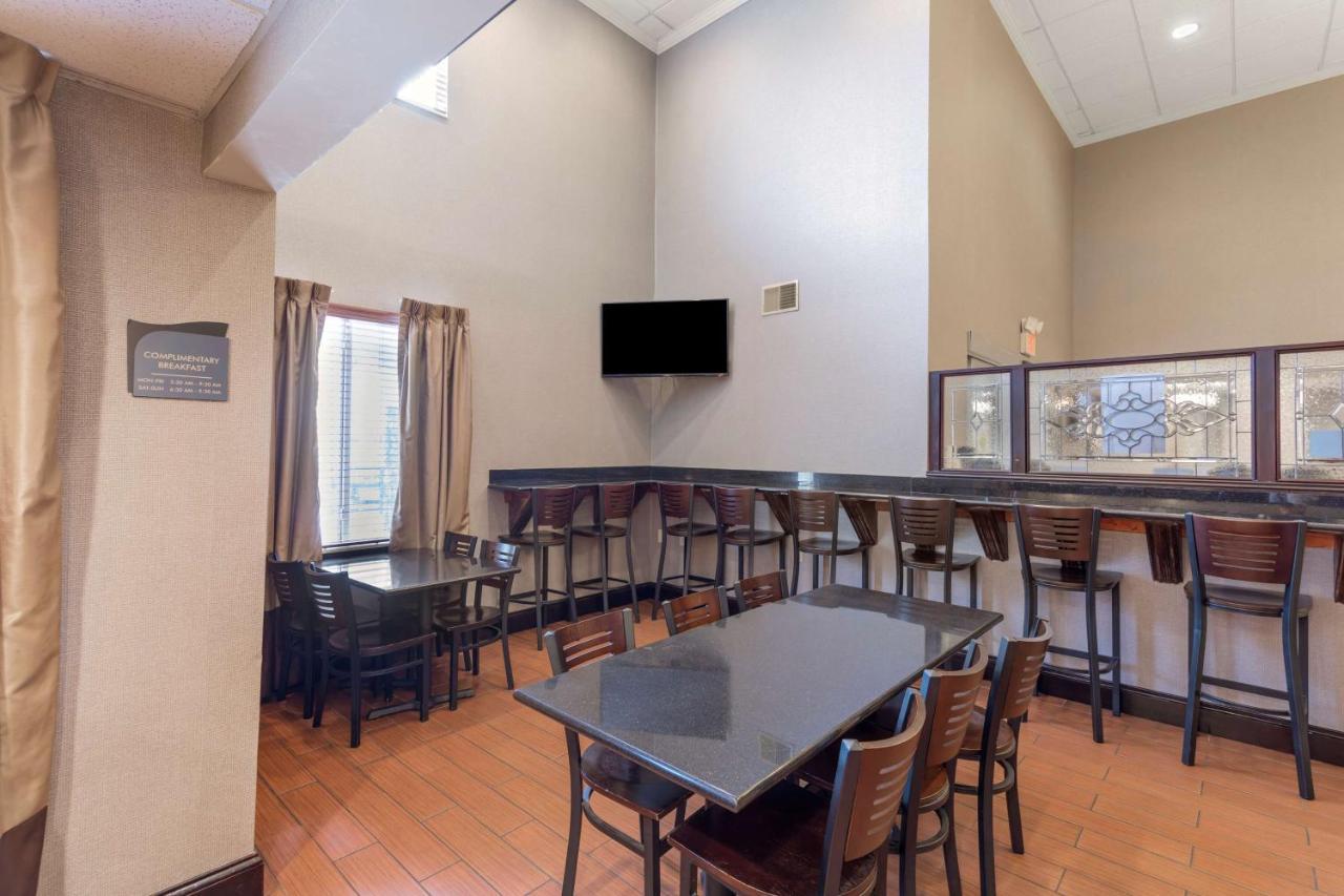 Best Western Plus Russellville Hotel & Suites Exteriör bild