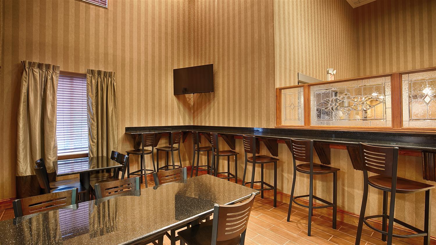 Best Western Plus Russellville Hotel & Suites Exteriör bild